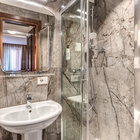Belle Arti Hotell