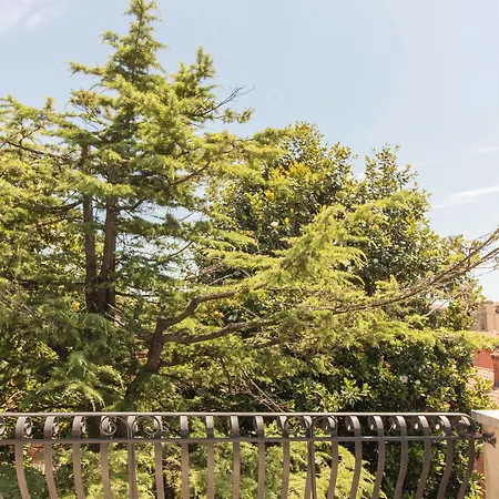 Szálloda Belle Arti Velence