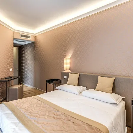 Belle Arti מלון 3*